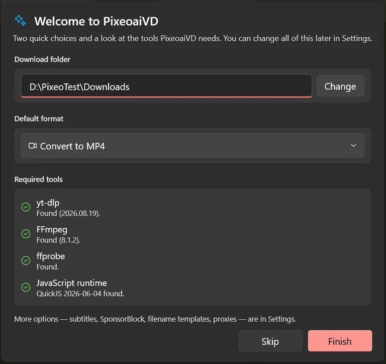 The welcome panel over an empty download list, asking for a download folder and a default format, with a list of required tools underneath.
